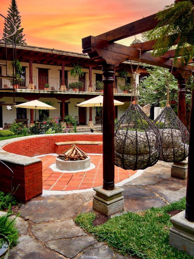 Hotel Cacique Real Antigua Exterior foto